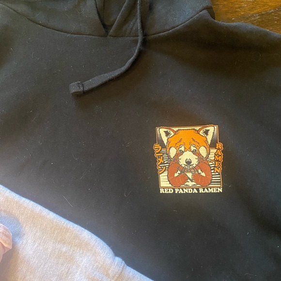 Sailor moon/anime hoodies and T-shirt bundle - Picture 3 of 9